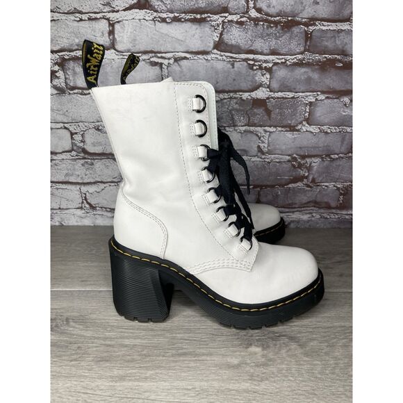 Dr. Martens Chesney White Leather Flared Heel Lace Up Boots Women Sz 8M US/39EU - Picture 1 of 16